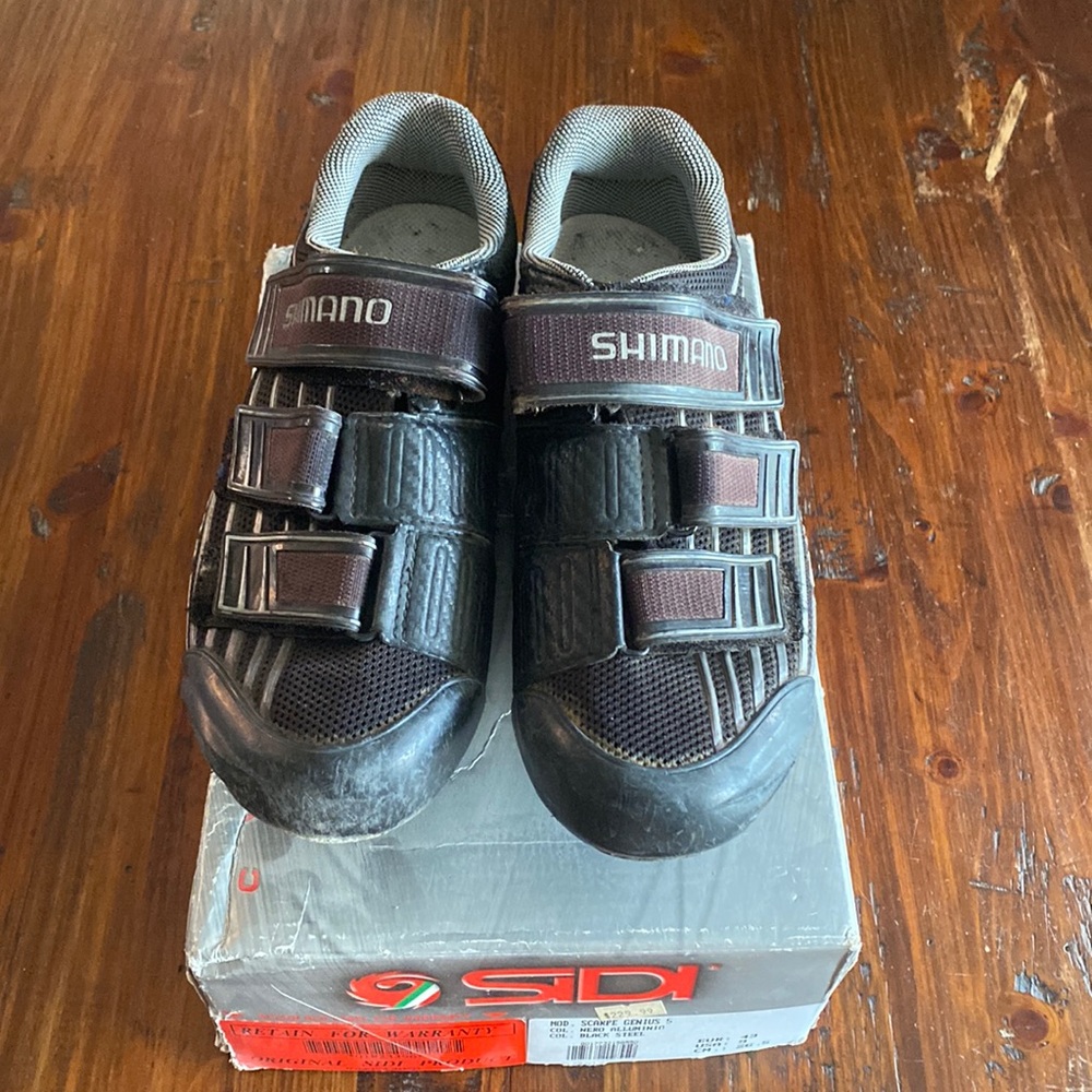 SIDI Men’s Shimano cycling shoes USA size 9/ EUR 43🚴‍♂️